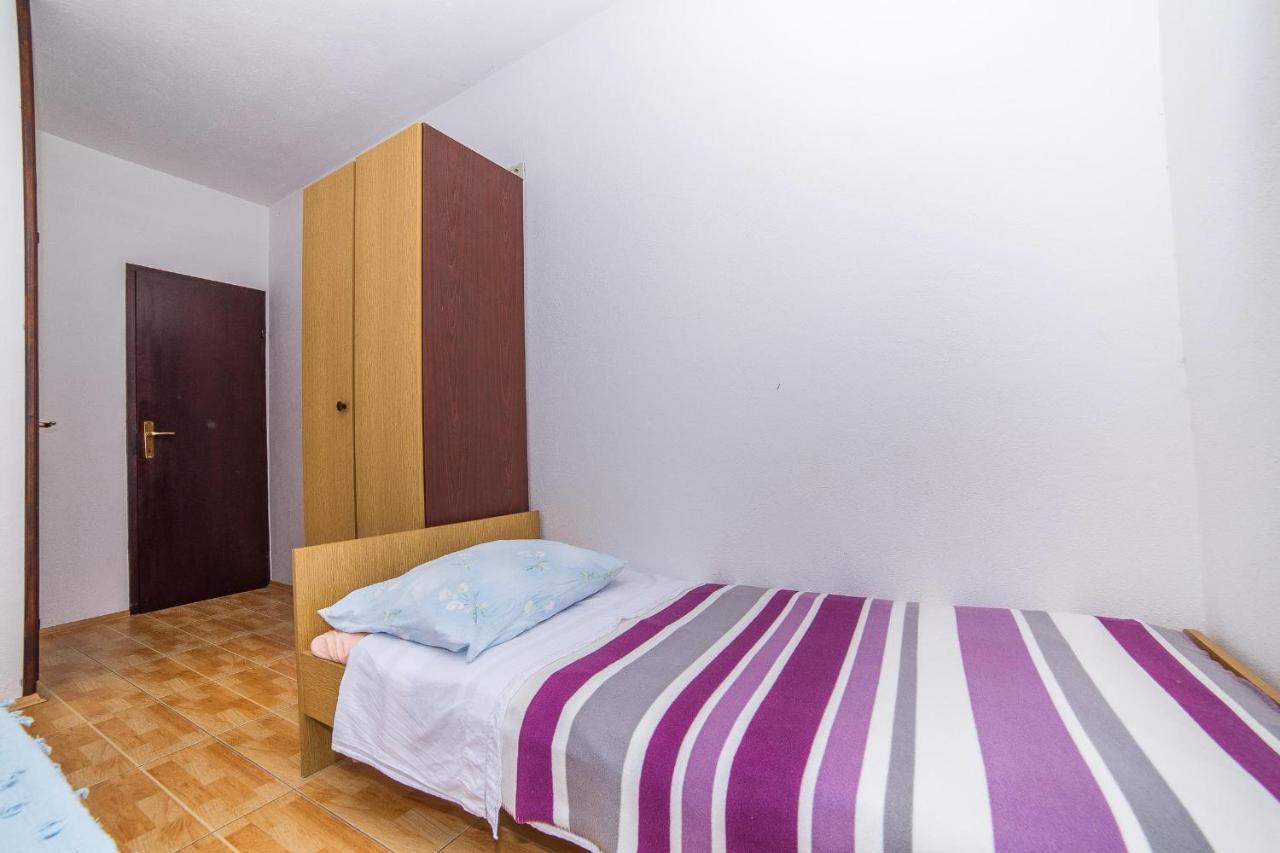 Apartments And Rooms Drpic สปลิตสกา ภายนอก รูปภาพ